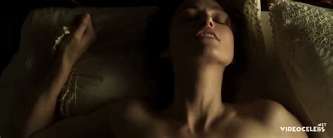 Eleanor Tomlinson Nude Keira Knightley Sexy Colette