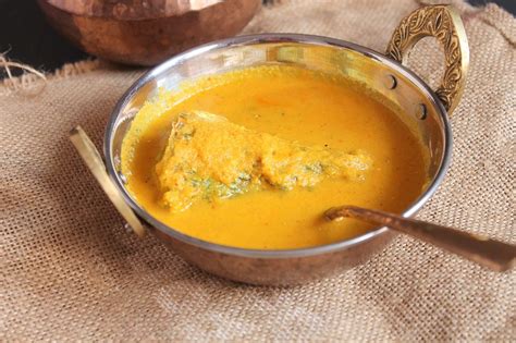 Goan Mackerel Curry Bangdyache Hooman Recipe By Archanas Kitchen