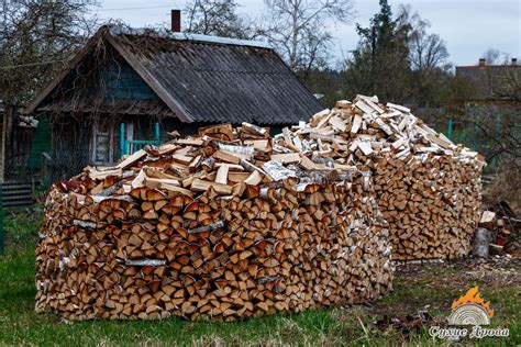 Короб под дрова в доме - 84 фото