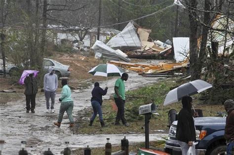 ABD de olumsuz hava şartları 18 can aldı Haberler