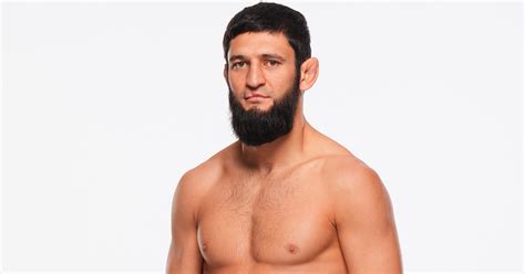 Khamzat Chimaev Donne Le Combattant Parfait Le Striking Dalex