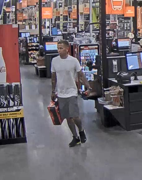 Mcso Crime Stoppers Trying To Identify Credit Card Abuse Suspects Montgomery County Police