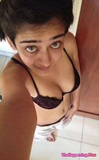 Akshara Haasan Nude Onlyfans The Fappening Plus