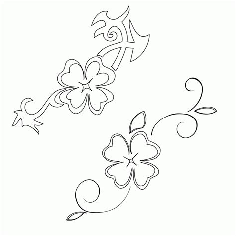 Four Leaf Clover Stencil