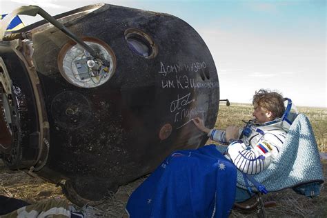 Retour Sur Terre De Trois Astronautes La Presse