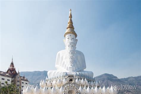 Wat pha sorn kaew também conhecido como wat phra que pha kaew