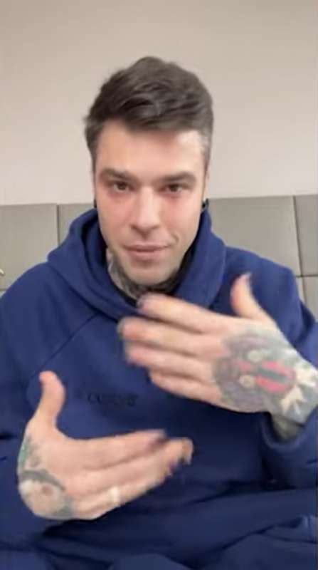 Fedez In Lacrime Racconta Di Avere Una Malattia 6 Dago Fotogallery