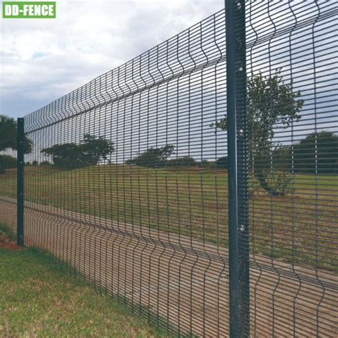 High Quality Hot Dipped Galvanized 358 Anti Climb Fence For Villa Industry Airport Commercial