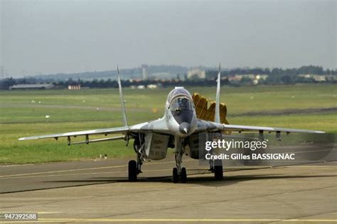 Soviet Mig 29 Photos and Premium High Res Pictures - Getty Images