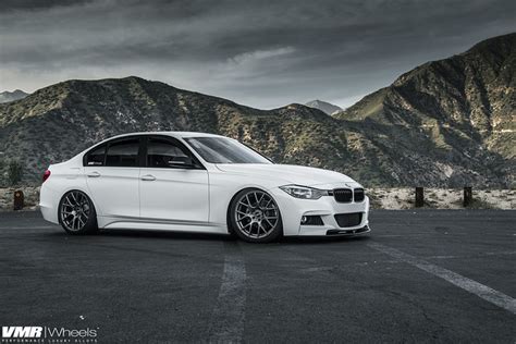 Flow Formed V810 Gunmetal 19″ Bmw F30 Vmr Wheels