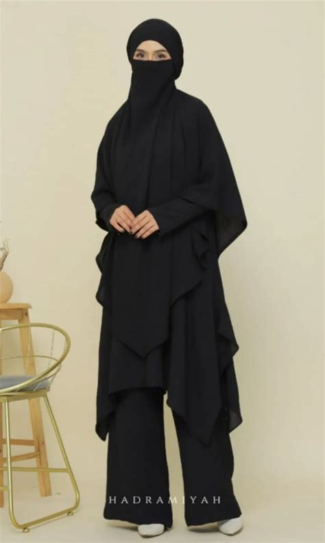 Brand New Raudhah Suit Women S Fashion Muslimah Fashion Kaftans