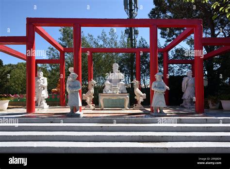 Buddhist Dieties Sculpture Sculptures Or Sculpture Garden Of The