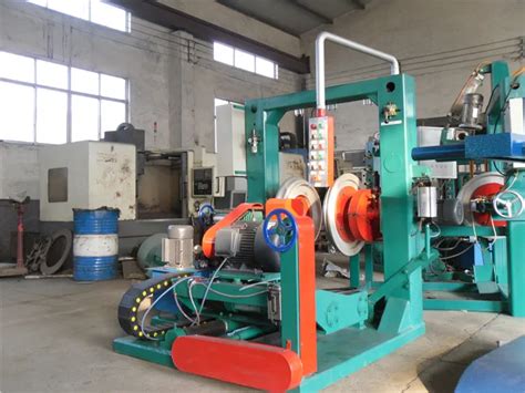 Rubber Tire Grinding Machine Tire Buffing Machine For Old Tires