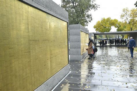 Chamber Of Remembrance Opened At Warsaw Insurgents Cemetery Dignity