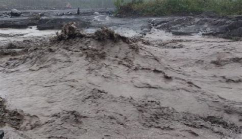 Banjir Lahar Dingin Semeru Yang Buat Sejumlah Jembatan Di Lumajang