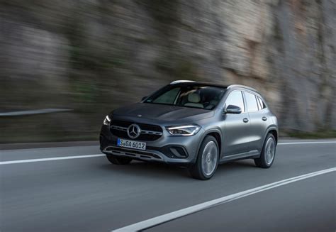 De Crossover A Suv J Conduzimos O Novo Mercedes Benz Gla D