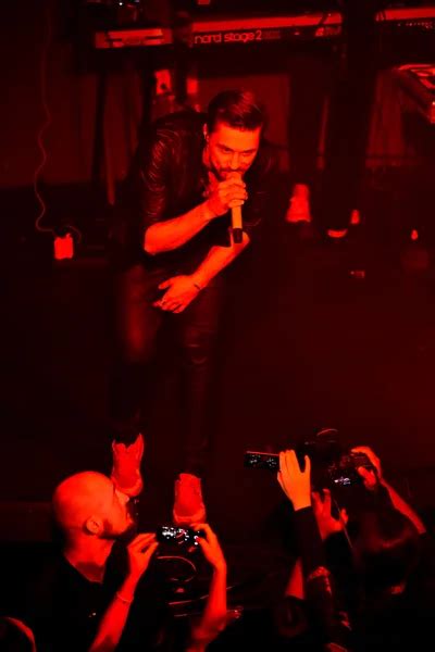 Russian Singer Dima Bilan — Stock Editorial Photo © Fashionstock 109049698