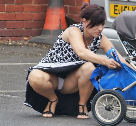 Stroller Mom Downblouse