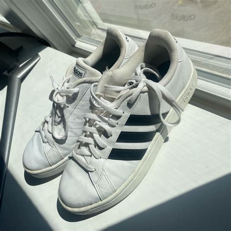 Women’s Adidas Tennis Shoes - Gem