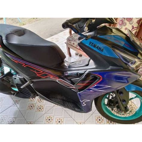 Decal Striping Yamaha Aerox New Conected Stiker Variasi Motif