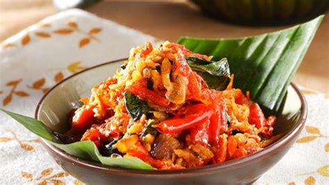 4 Resep Sambal Teri Pedas Nikmat Disantap Dengan Nasi Hangat Halaman