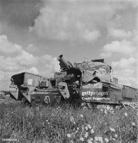 174 Churchill Tank Stock Photos High Res Pictures And Images Getty