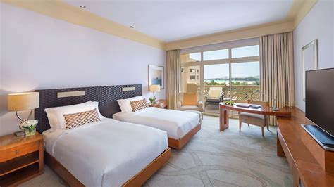 Luxury Hotel Rooms & Suites in Doha | Grand Hyatt Doha