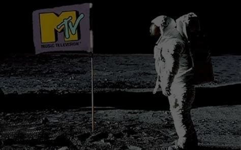 Arkive Gallery: MTV Video Music Awards Moonman Prototype (1984)