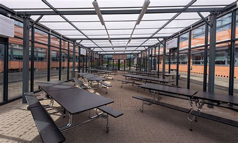 Impressive Glazed Dining Areas For Crown Hills Community College