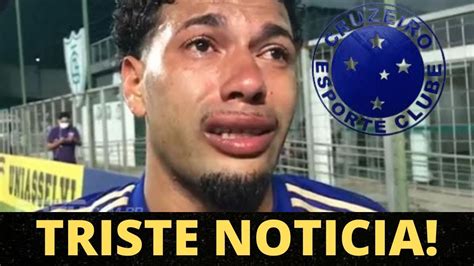 O meio campista do Cruzeiro Filipe Machado está internado para