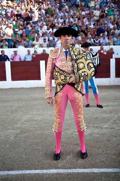 Pin De Lars En MATADOR BULLFIGHTER TRAJE De LUCES TORERO Traje De