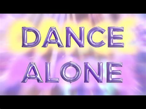 Sia e Kylie Minogue lançam novo single Dance Alone ouça CNN Brasil