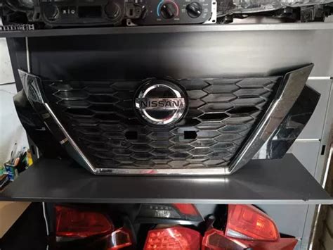 Parrilla Nissan Sentra Env O Gratis