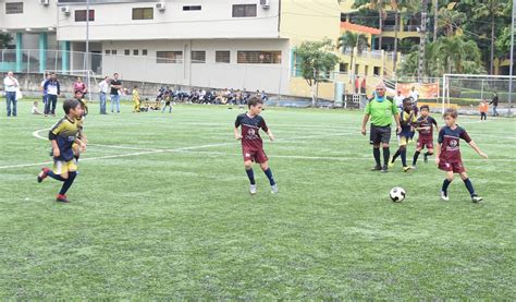 Sub 6 se destaca en Torneo Interescolar de Fútbol Torremar