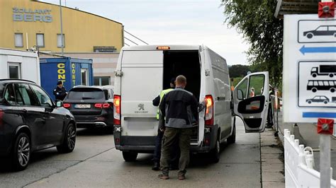 Grenzkontrollen zu Tschechien und Slowakei werden verlängert SN at