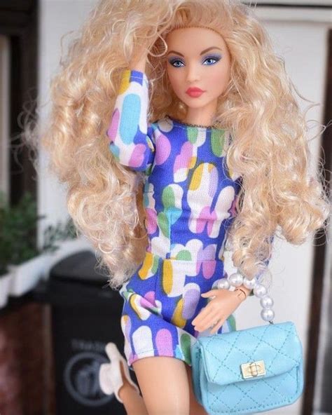 Pin De Michele Primel Tunstall Em Barbie Signature Looks Em