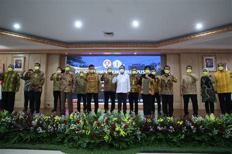 Menpora Amali Resmi Kukuhkan Pengurus Pusat ISORI 2021 2025