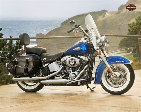 Harley Davidson FLSTC Heritage Softail Classic