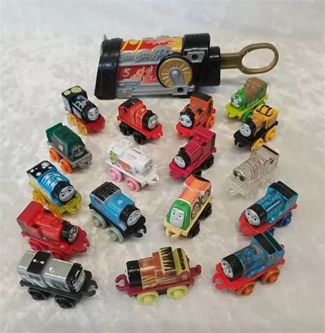 Thomas And Friends Minis Launcher 17 Mini Trains Thomas The Tank