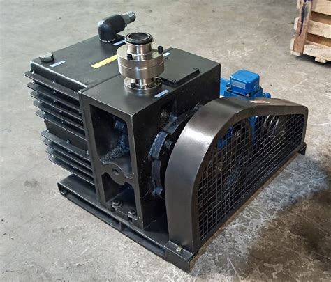 Indvac Single Stage Belt Drive Rotary Vane Vacuum Pump Max Flow Rate