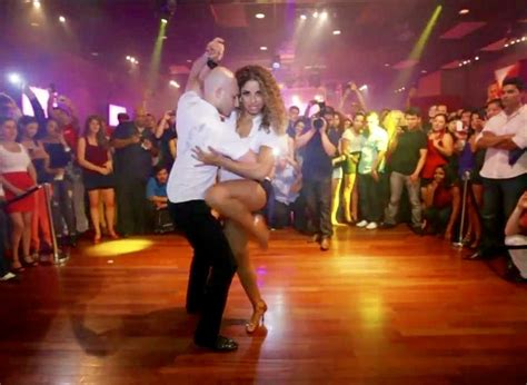 salsa dancers pure energy entertainment