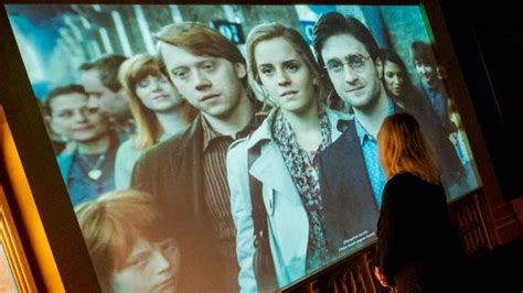 Lanzarán serie de Harry Potter que durará 10 años Noticias de El Salvador