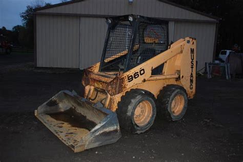 Mustang 960 Skid Steer Loader Specs And Dimensions Veritread