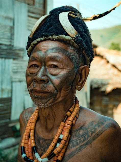 Headhunters: India Konyak tribe reveal tattoos for severing heads ...