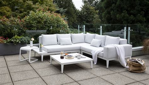 Ratana Unveils New Luxury Outdoor Brand Furniture Today