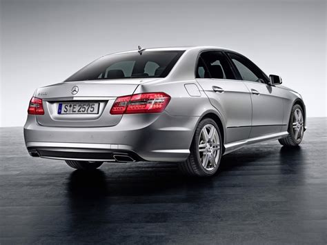 2010 Mercedes-Benz E-Klasse AMG Package Unveiled - autoevolution