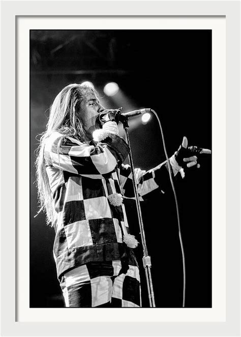 Shirtless Anthony Kiedis Red Hot Chili Peppers Band Anthony Kiedis Lollapalooza Rock Icon