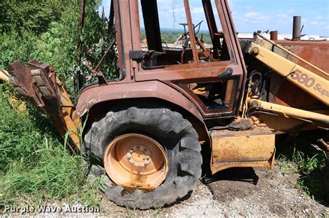 Case 580 Super K Backhoe In Sibley MO Item DD1650 Sold Purple Wave