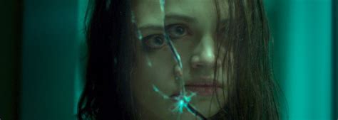 Темное зеркало - смотрите на Настоящее Страшное Телевидение 03.04 в 14: ...