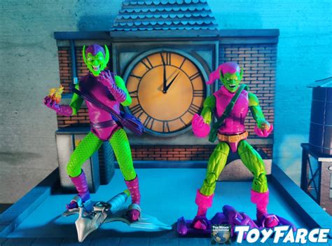 Mezco One Collective Green Goblin Deluxe Edition Review And Images